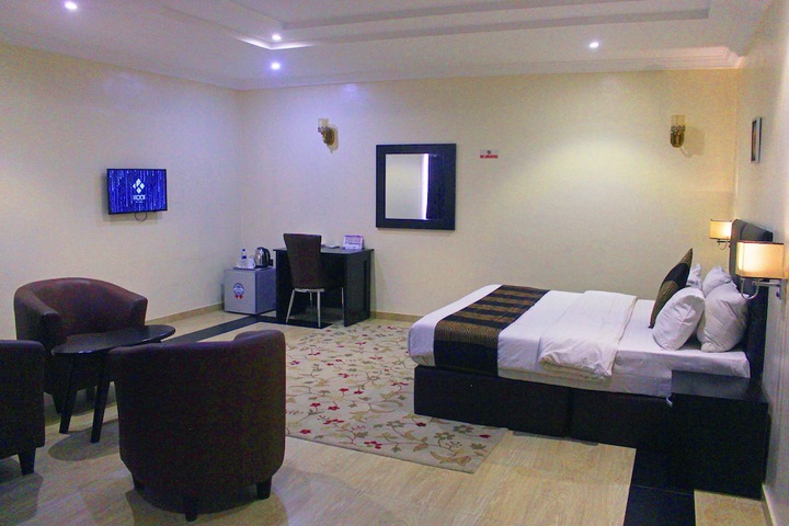 Room 54 of 93