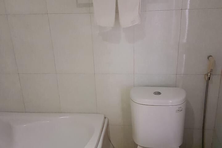 Room 15 of 37