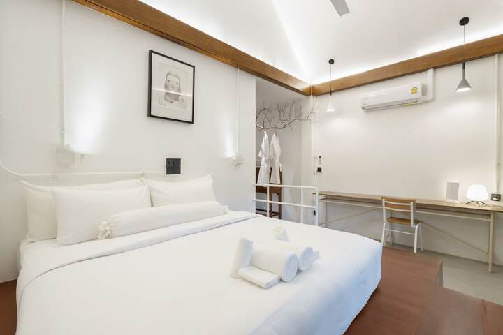 Room 15 of 219