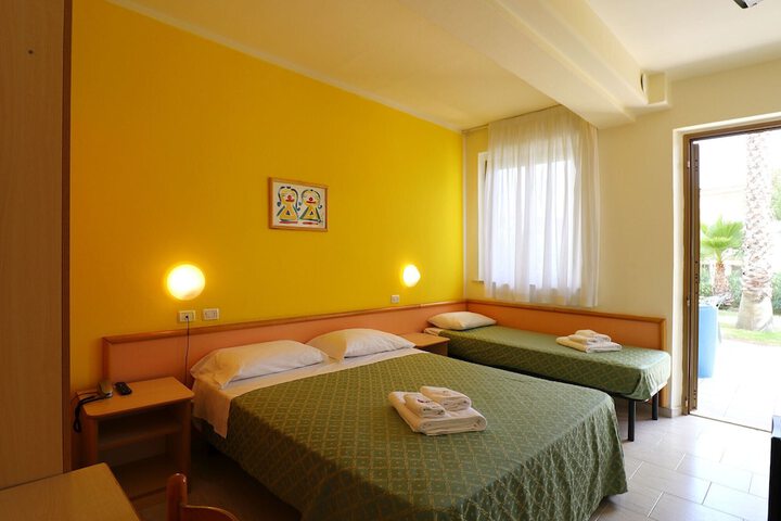 Room 39 of 150