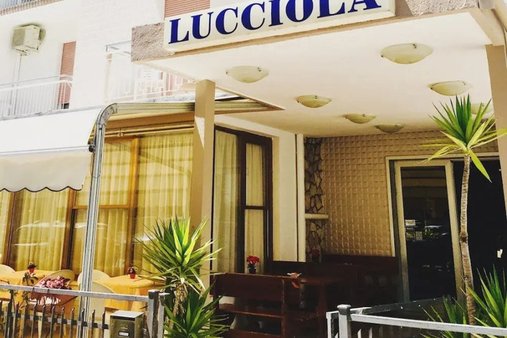 HOTEL LUCCIOLA