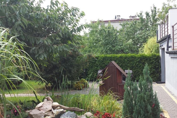Property Grounds 36 of 40