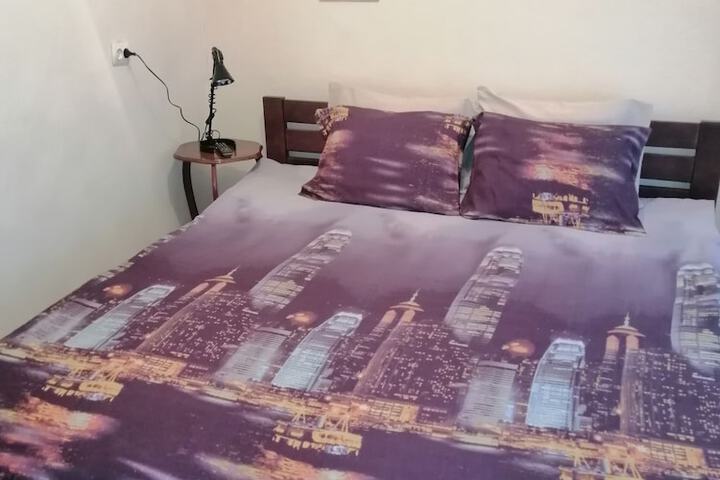 Room 21 of 46