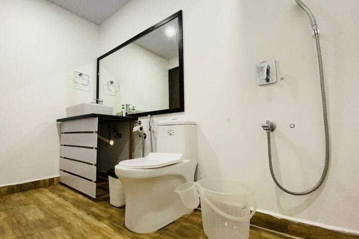 Room 20 of 25
