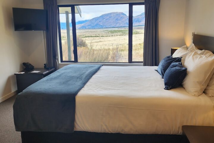 Room 4 of 42