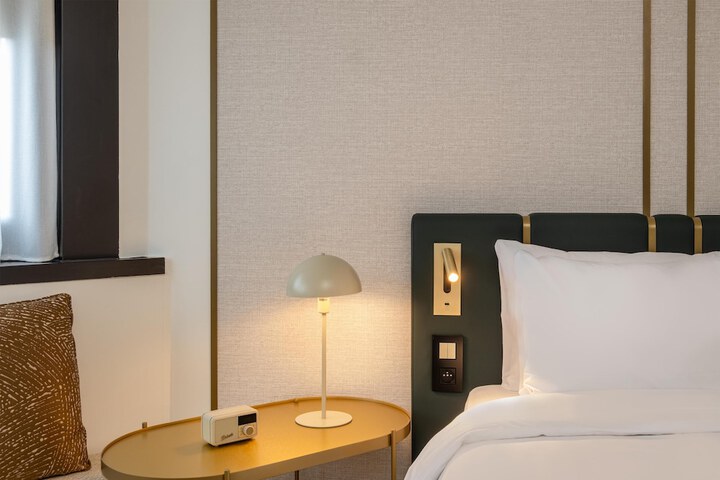 Room 20 of 59