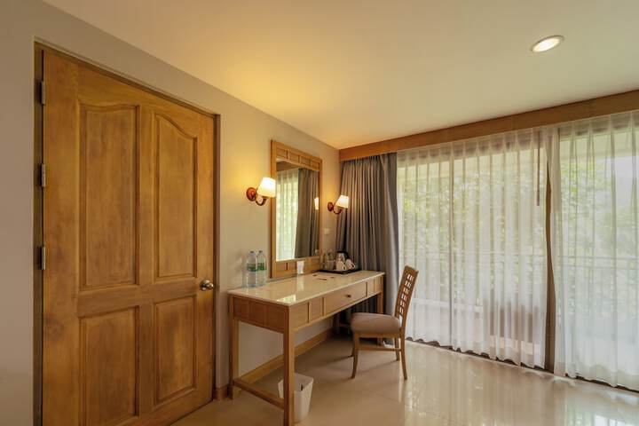 Room 30 of 139
