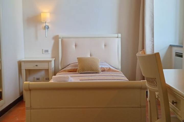 Room 40 of 84