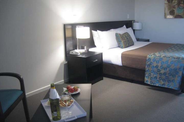 Room 2 of 40