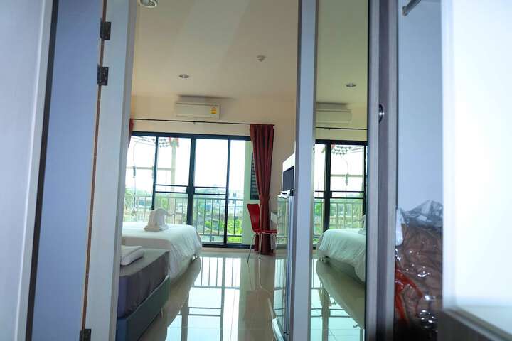 Room 16 of 55