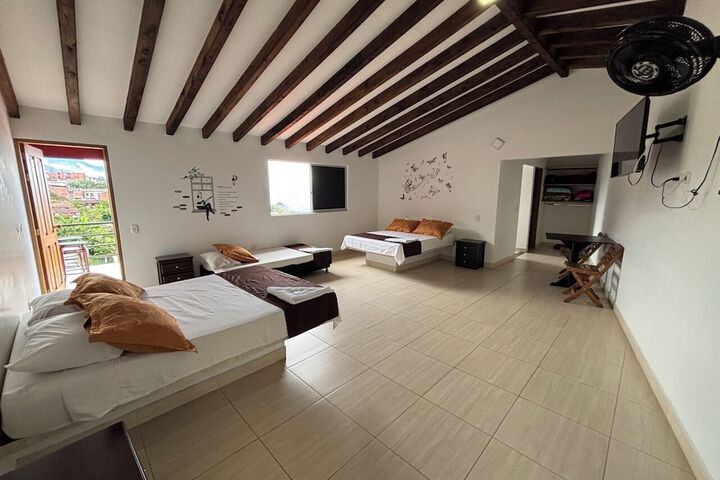 Room 47 of 78