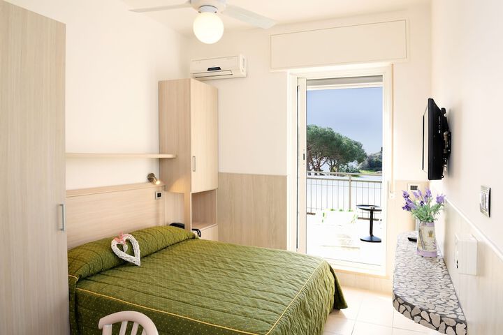 Room 20 of 55
