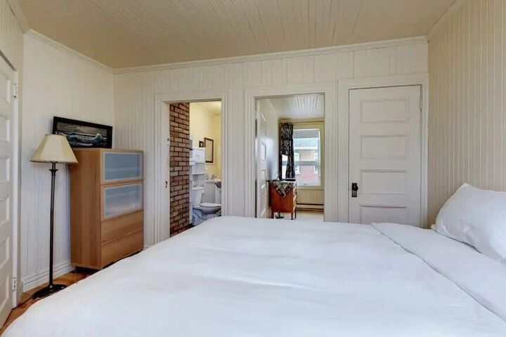 Room 46 of 140