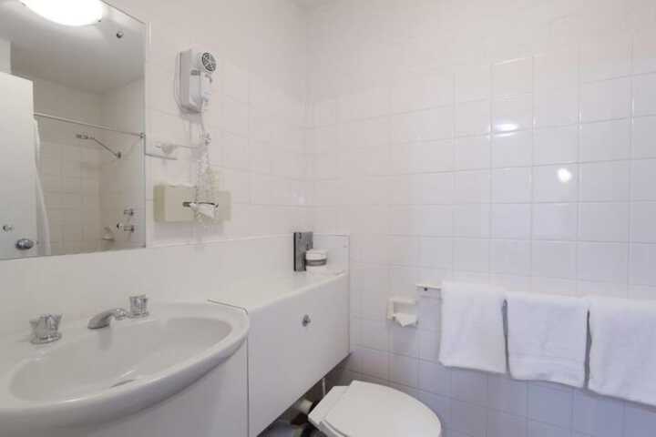 Room 43 of 52