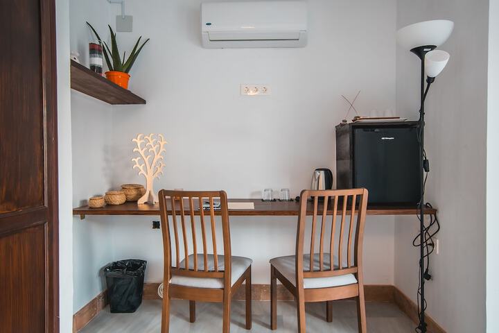 Room 9 of 46
