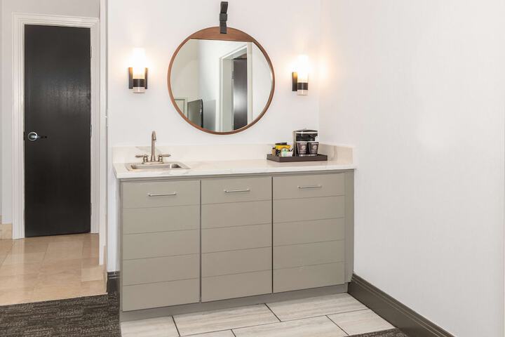 Minibar