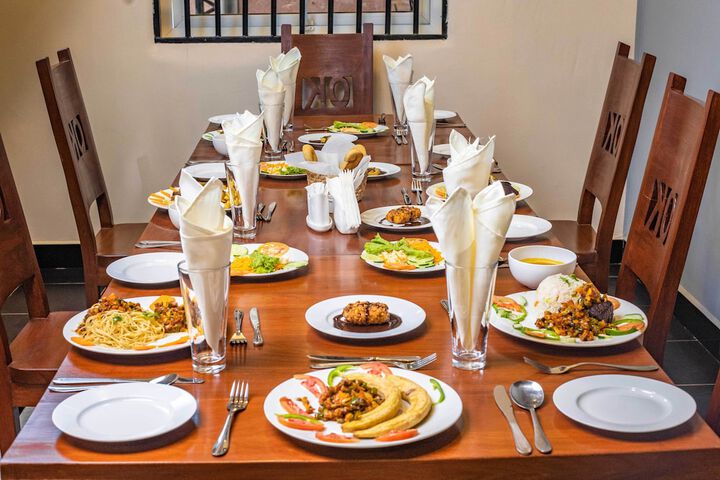 Dining 42 of 84