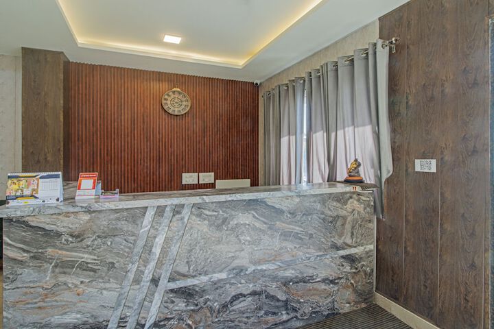 Hotel Interior 7 of 33