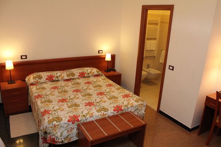 Room 3 of 19
