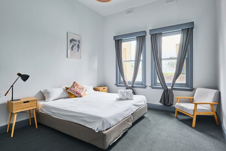 Room 8 of 35