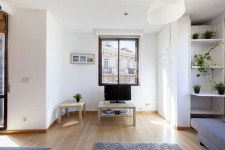 Room 8 of 21