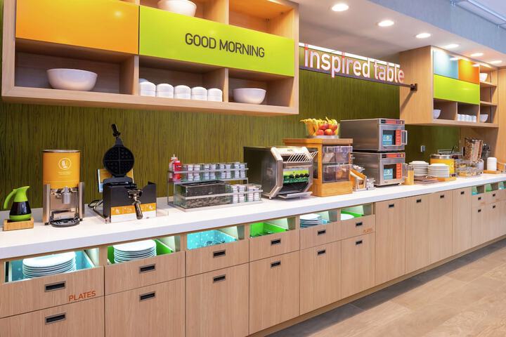 Breakfast area