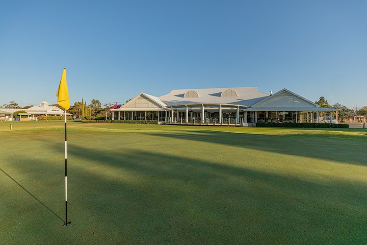 Golf 29 of 47