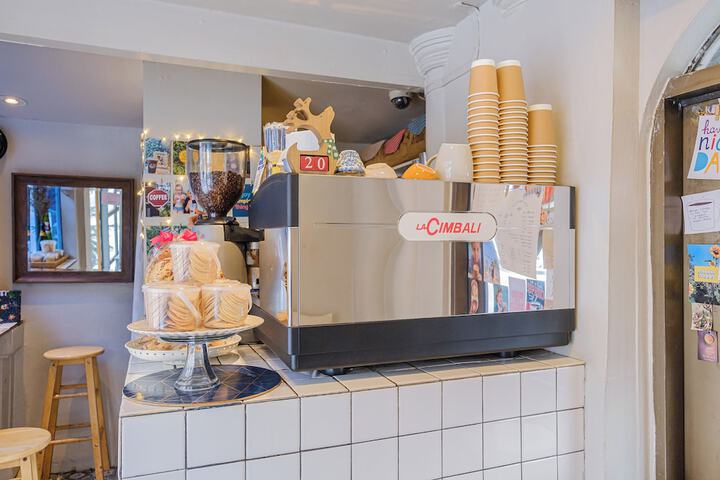 Breakfast/Coffee Service 169 of 186