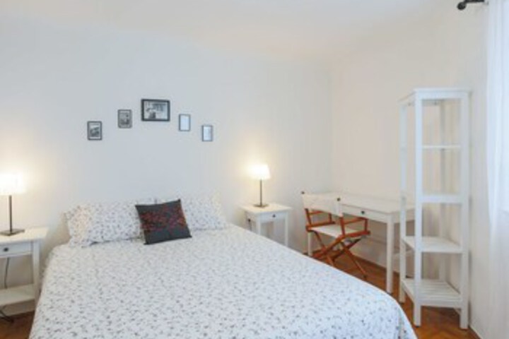 Room 17 of 22