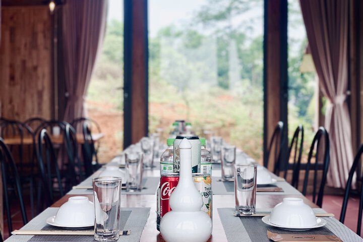 Dining 68 of 79