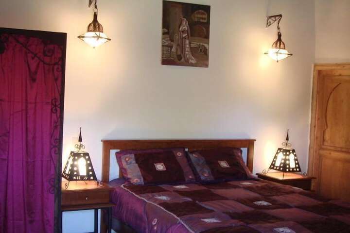 Room 2 of 35