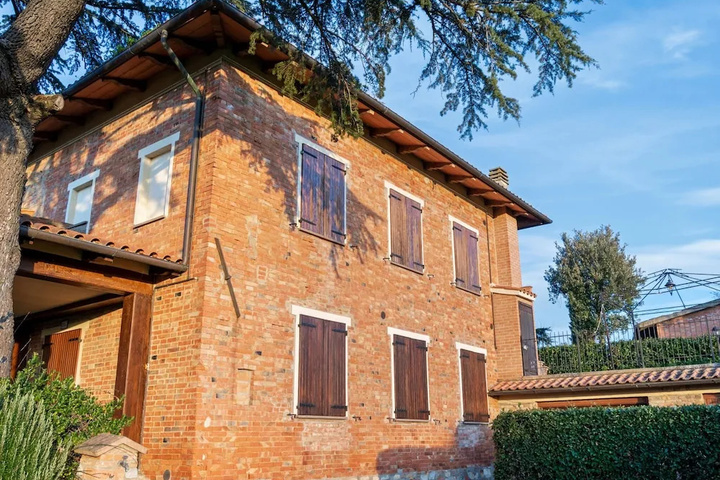 Blissful Holiday Home in Castiglione del Lago With Swimming Pool