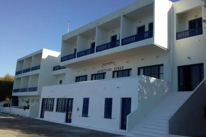POLYVOTIS HOTEL