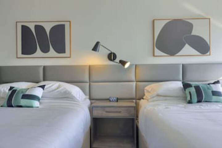 Room 34 of 99