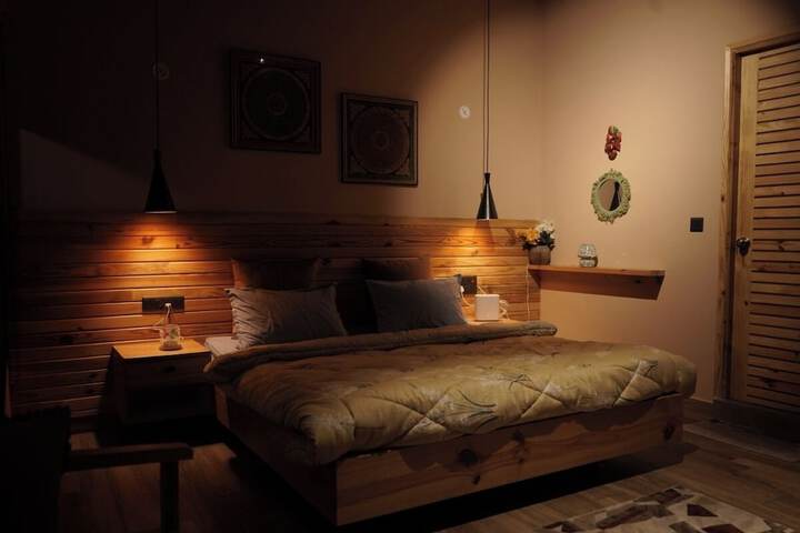 Room 63 of 127
