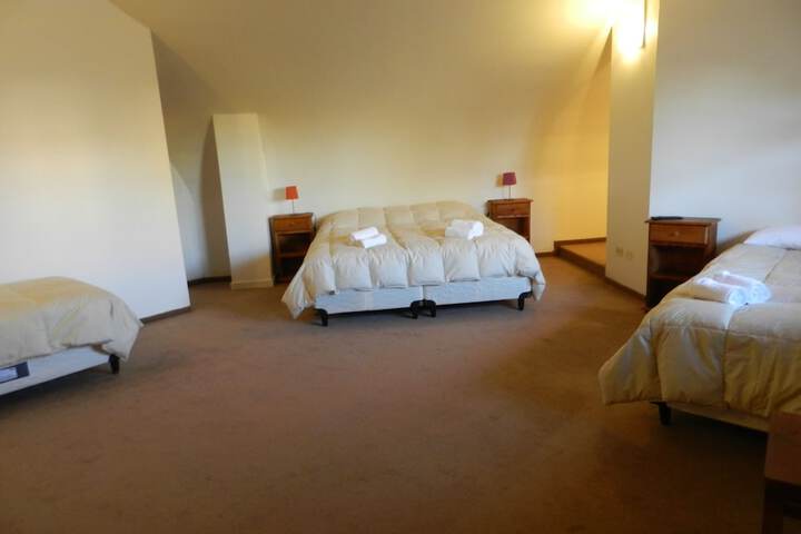 Room 9 of 20