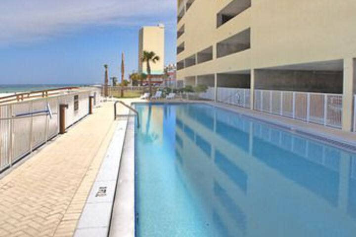Pool 27 of 29