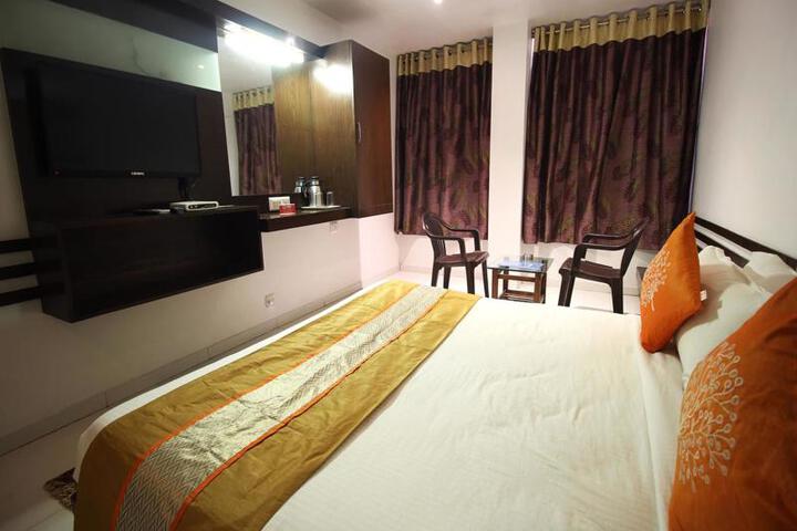 OYO ROOMS NAVRANGPURA