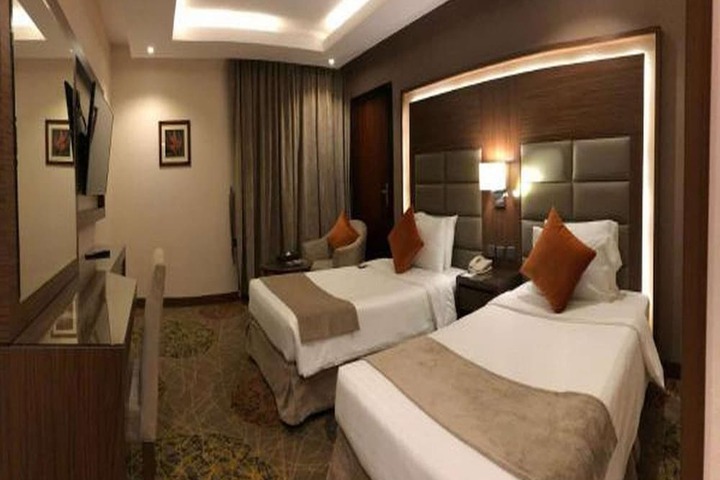 Room 19 of 67