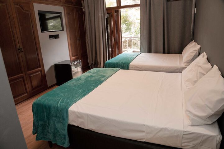 Room 5 of 64