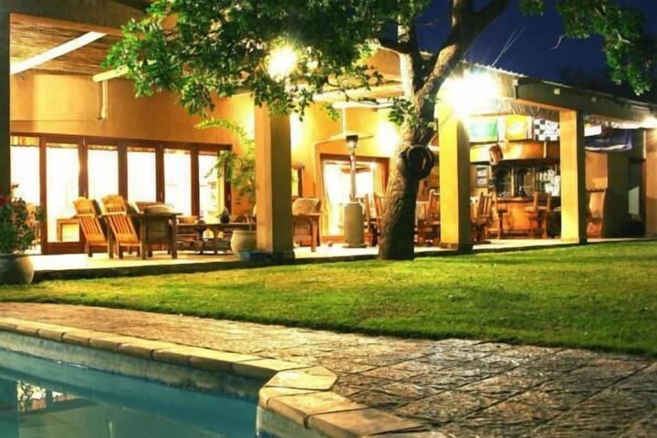 Hotel Exterior 34 of 39