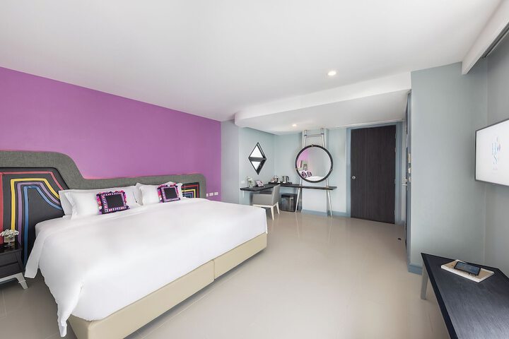 Room 21 of 50