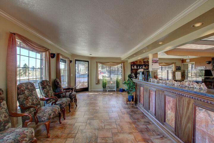 Hotel Interior 4 of 86