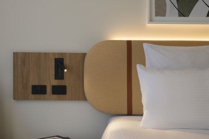 Room 7 of 36