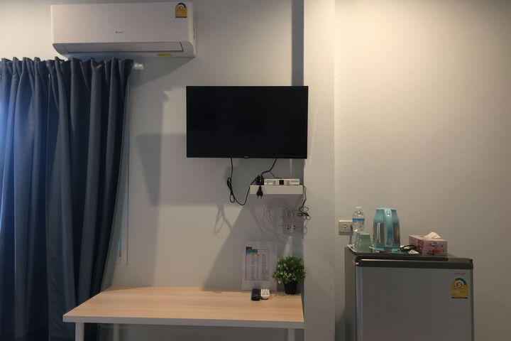 Room 26 of 28