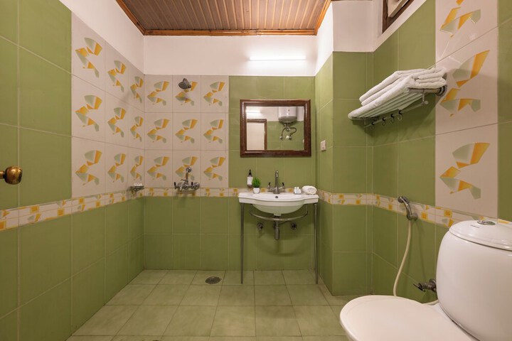 Room 14 of 34