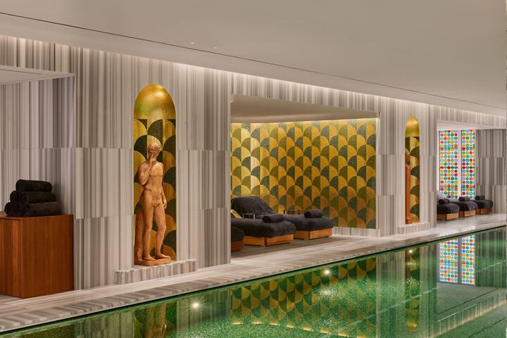 Pool 46 of 60