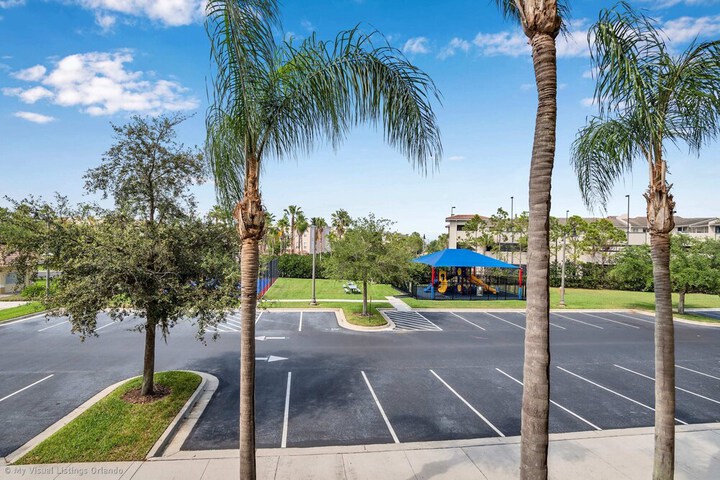 Property Grounds 37 of 40