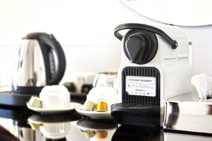 Breakfast/Coffee Service 13 of 19