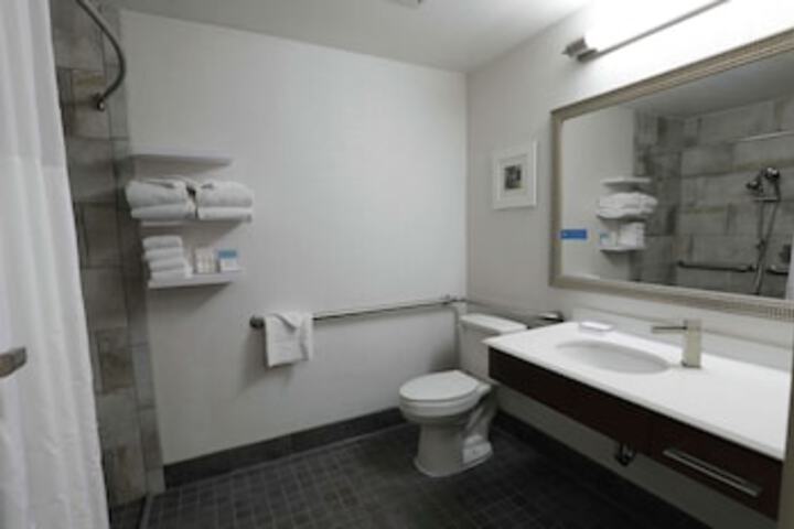 Room 55 of 105